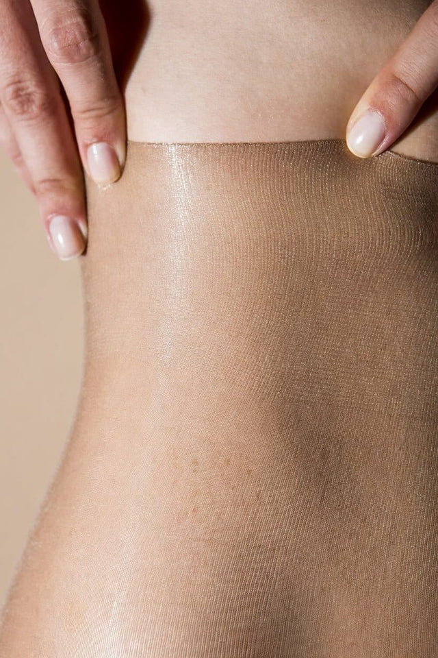 Eterno Super Lucido 20 - 20 Denier super glossy sheer pantyhose by CDR