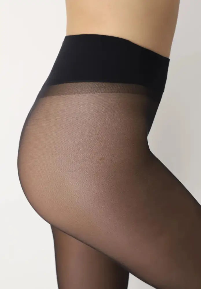 Different 20 sheer tights by Oroblu